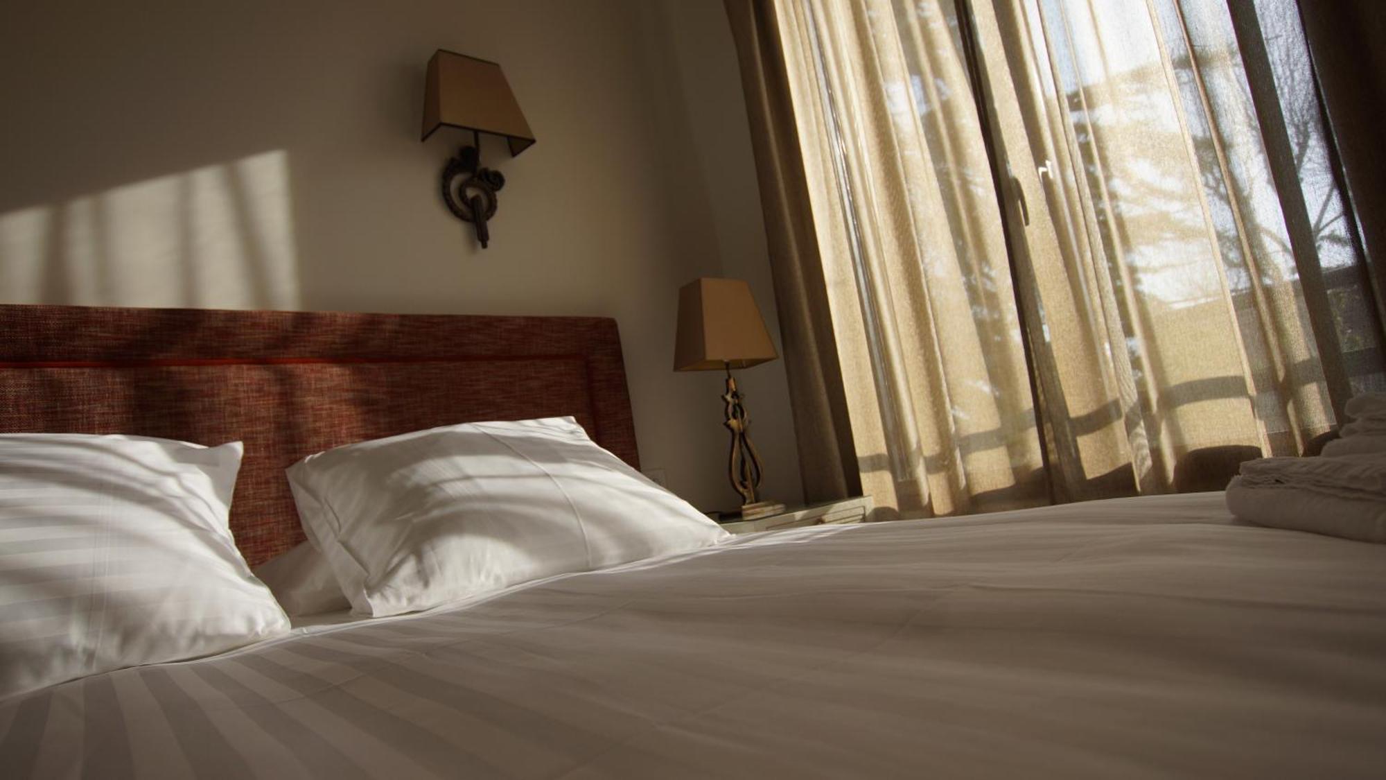 De Charme L'oree Du Parc 4* Romans-sur-Isere