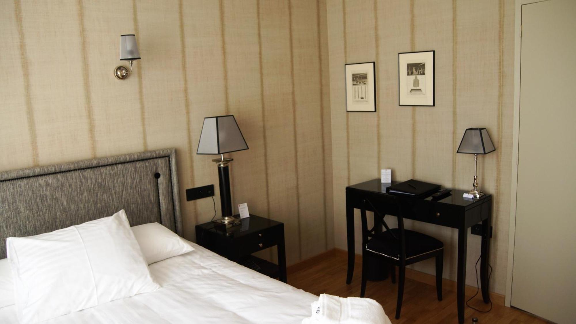 De Charme L'orée Du Parc 4*