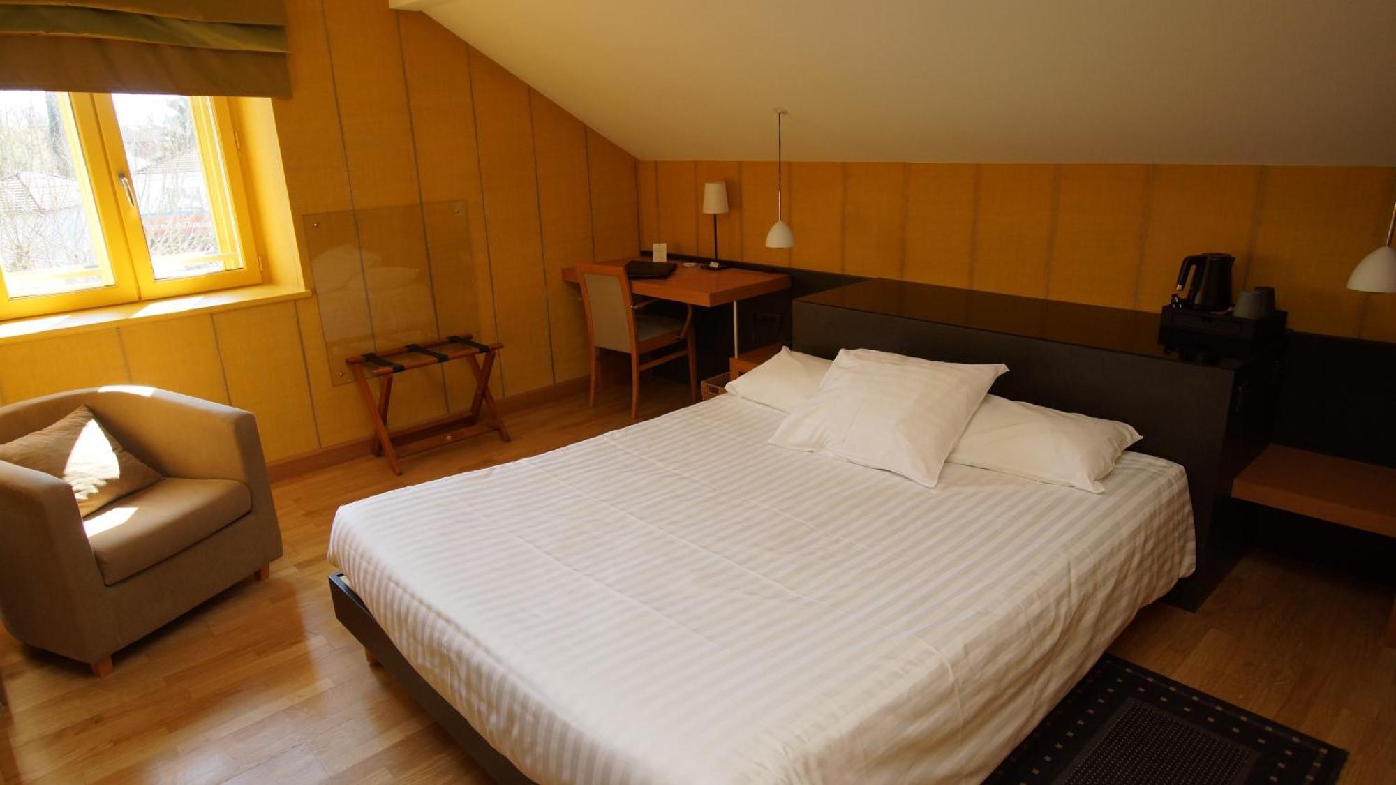 De Charme L'orée Du Parc Hotel Romans-sur-Isère