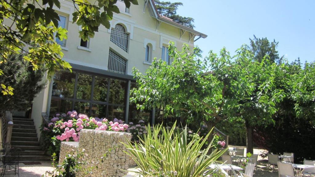 De Charme L'oree Du Parc Hotel