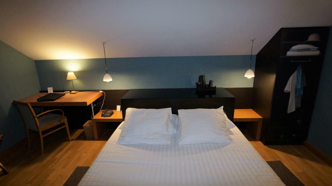 De Charme L'oree Du Parc 4*